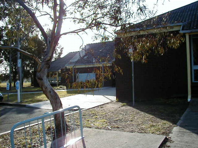 Warilla Library