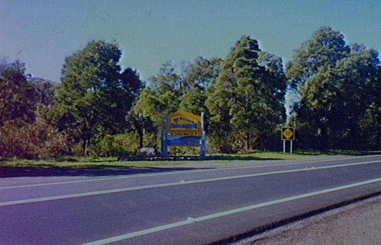 Macquarie Pass 100 year commemorative plaque