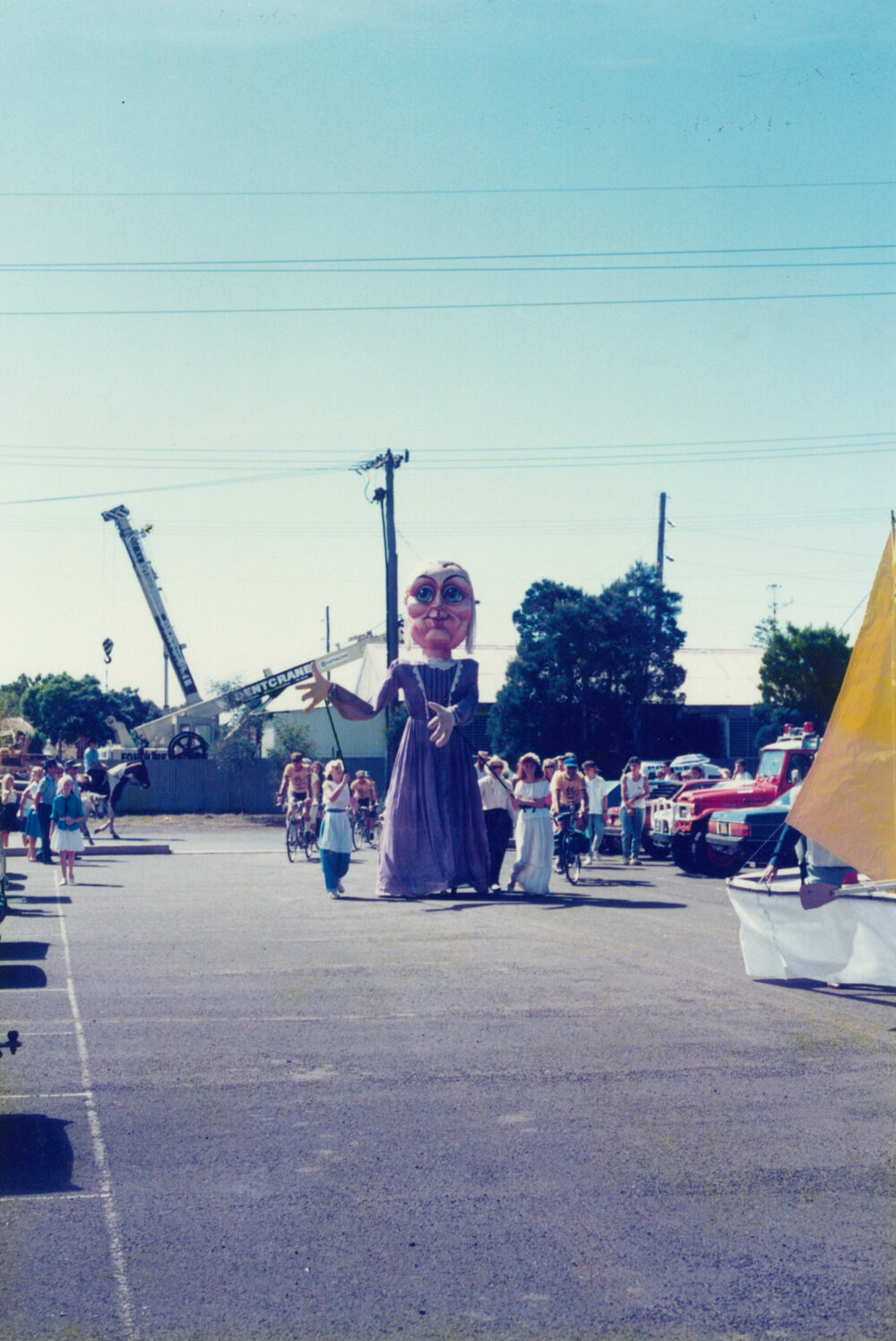 Parade at the opening of Tongarra Bicentennial Museum 1988
