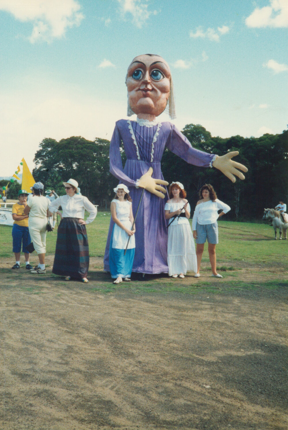 Parade float at the opening of Tongarra Bicentennial Museum 1988