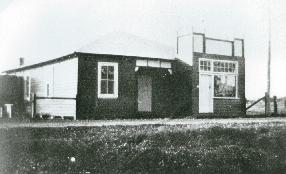 Post Office store, Oak Flats about 1923