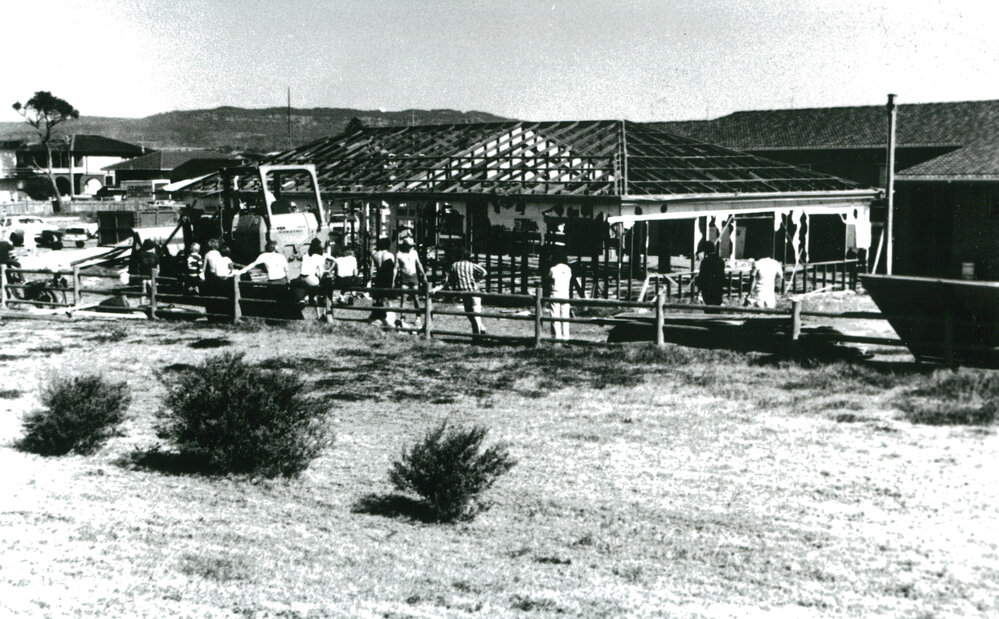 Demolition of the old Warilla Barrack Point Surf Club