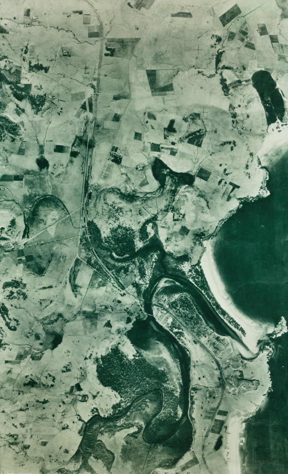 Dunmore and Minnamurra River 1938