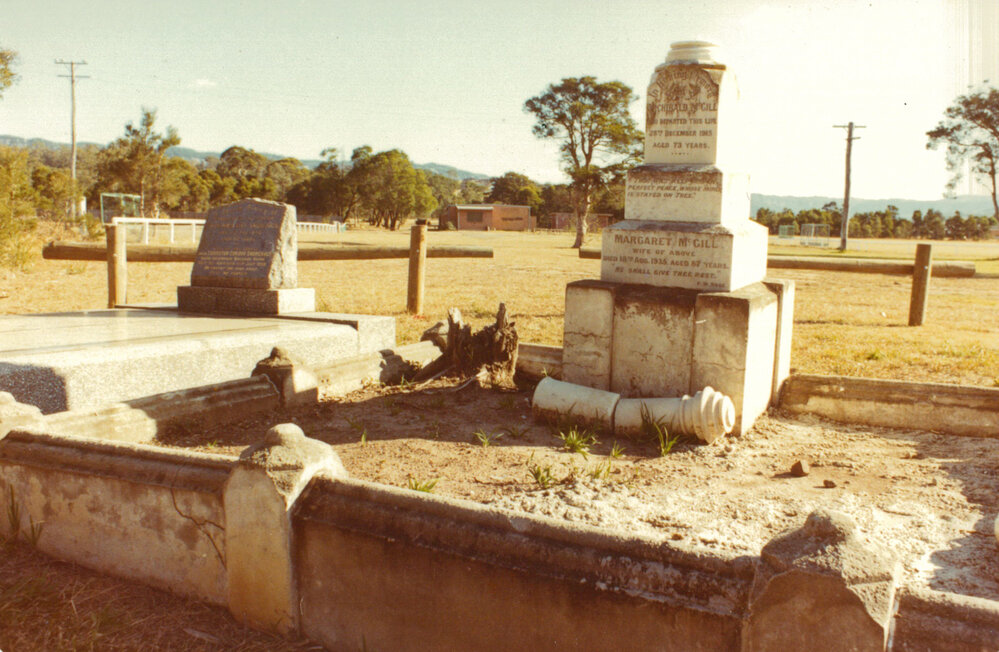 Archibald and Margaret McGill headstone, Albion Park Pioneer Cemetery