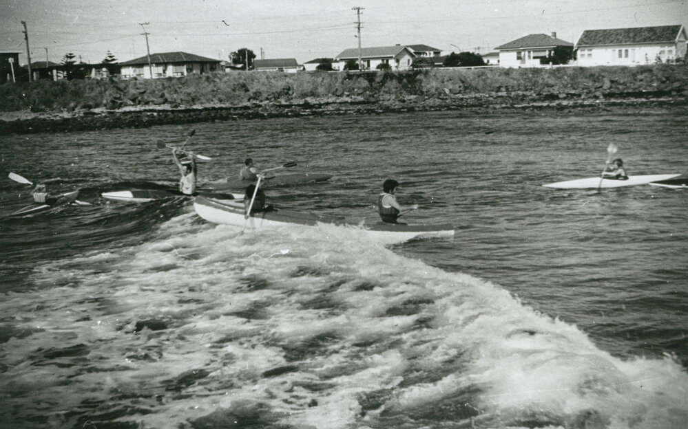 Illawarra Canoe Club members at Barrack Point
