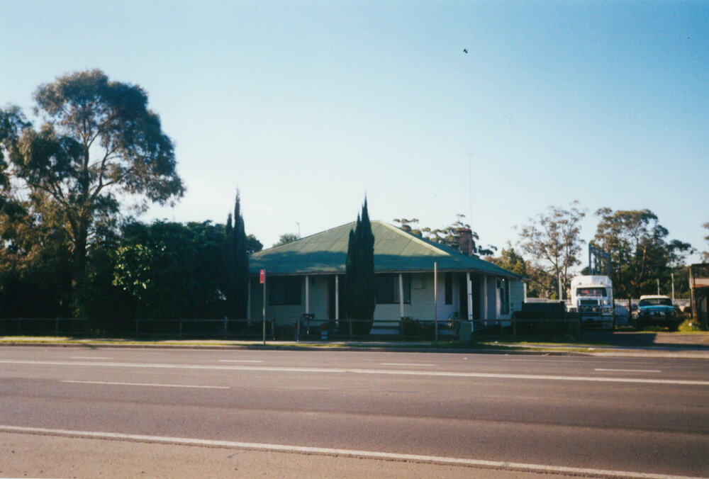 House once owned by Harry Hobart