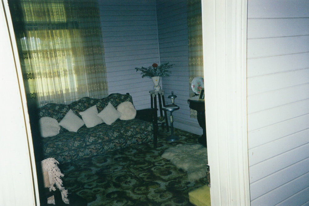 Loungeroom, 'Seaview', Stoney Creek, Croom