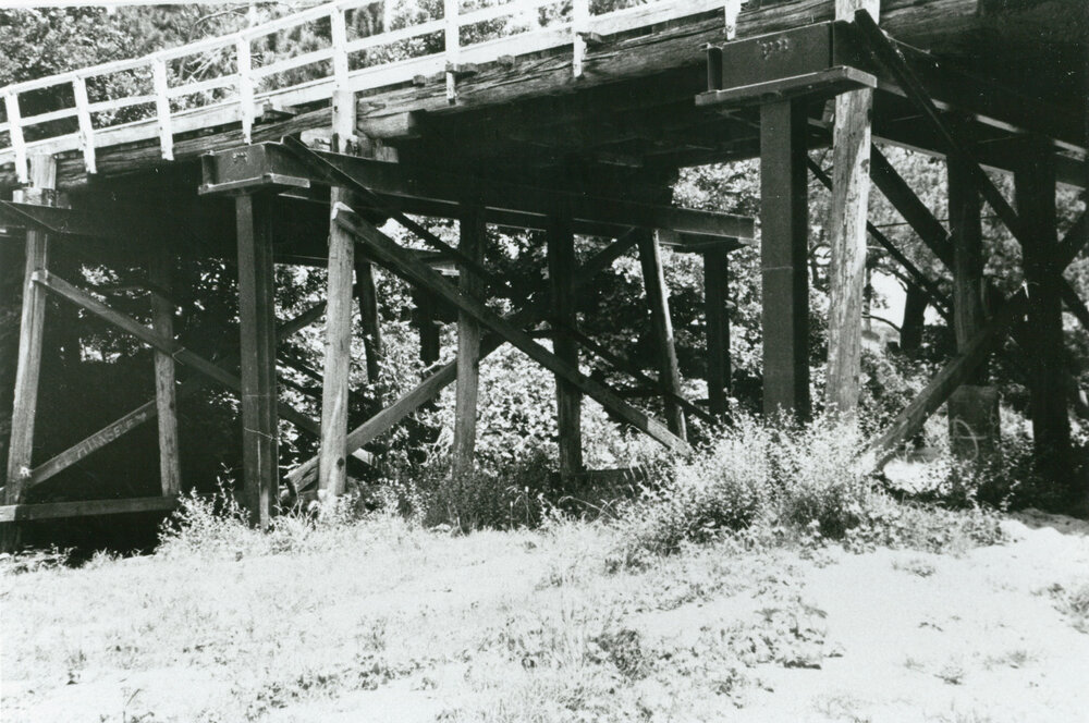 Manson's Bridge, Calderwood Rd, Albion Park