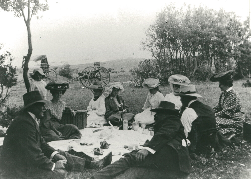 William Charles Dunster and family on a picnic