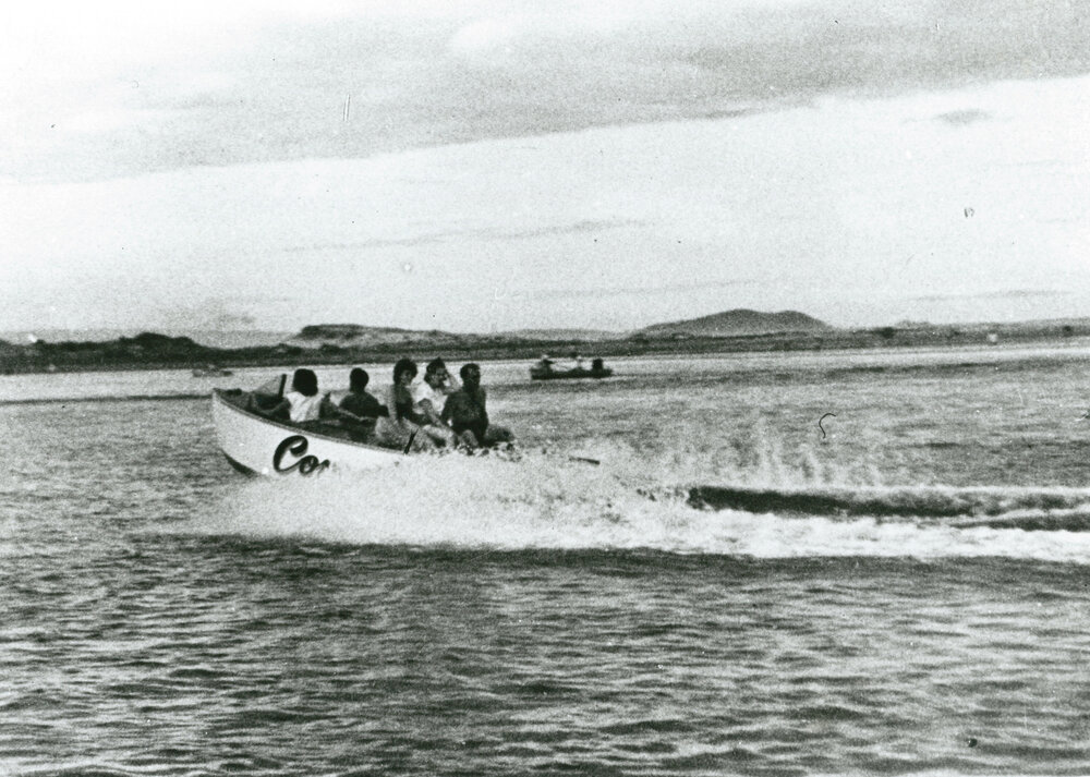 Bill Pullen's speed boat at Lake Illawarra South