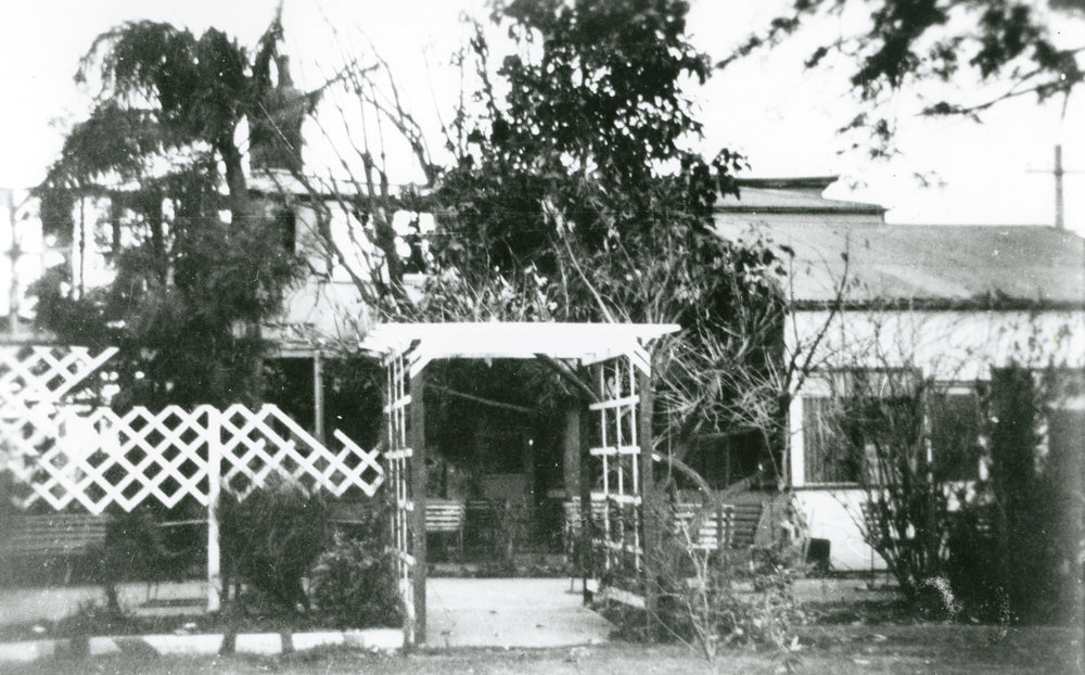Ruins of Commercial Hotel, Albion Park