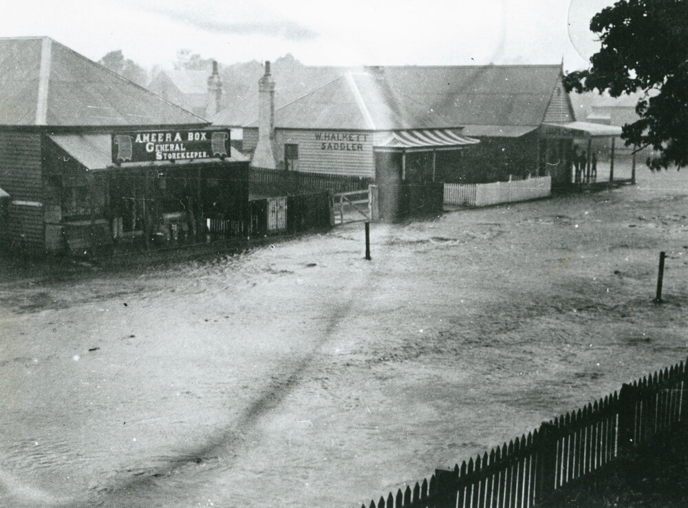 View of floodwaters in Albion Park from the Commercial Hotel