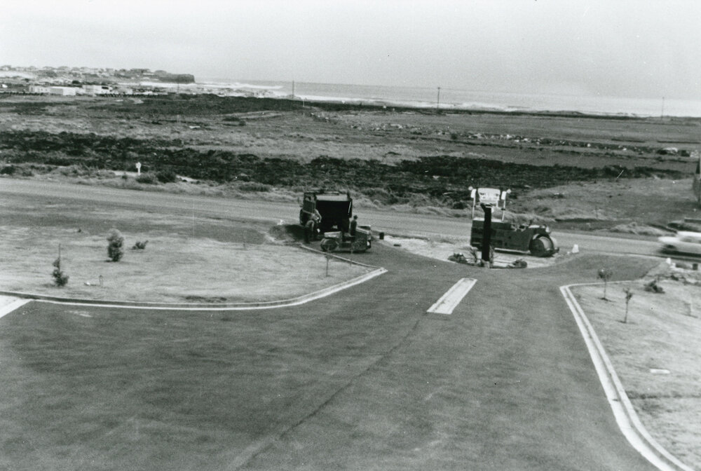 Construction of the entrance to Blackbutt Motel