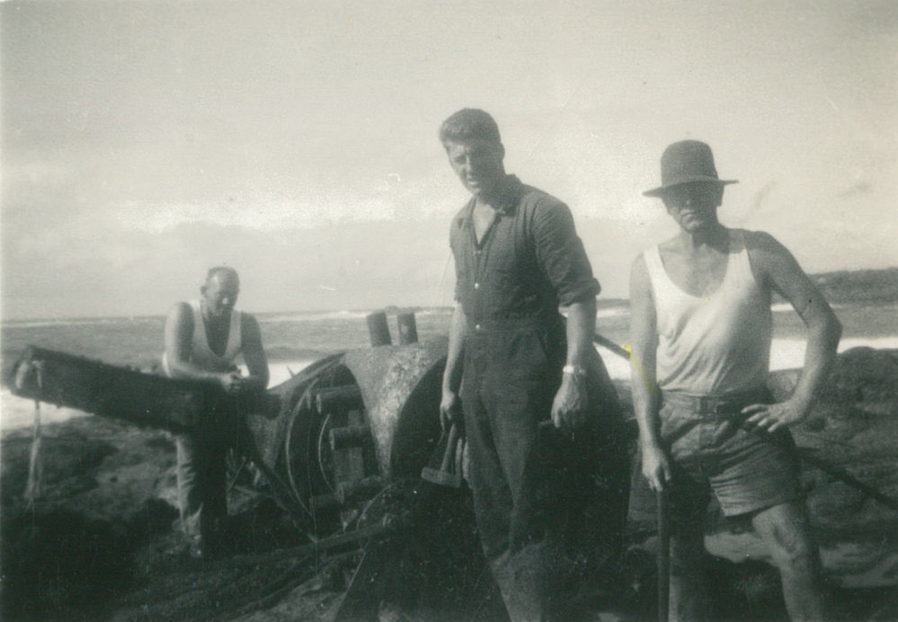 Dave Taylor (centre), Harry Rogers and a workmate salvaging the 'Cities Service Boston' 1957
