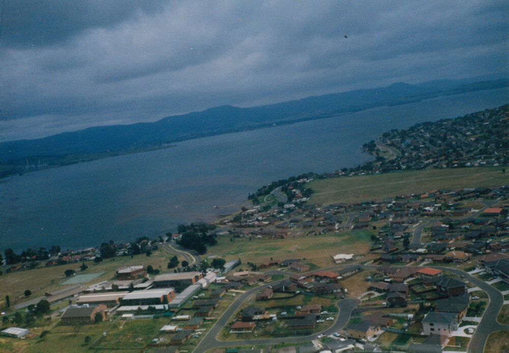 Aerial view of Oak Flats High School