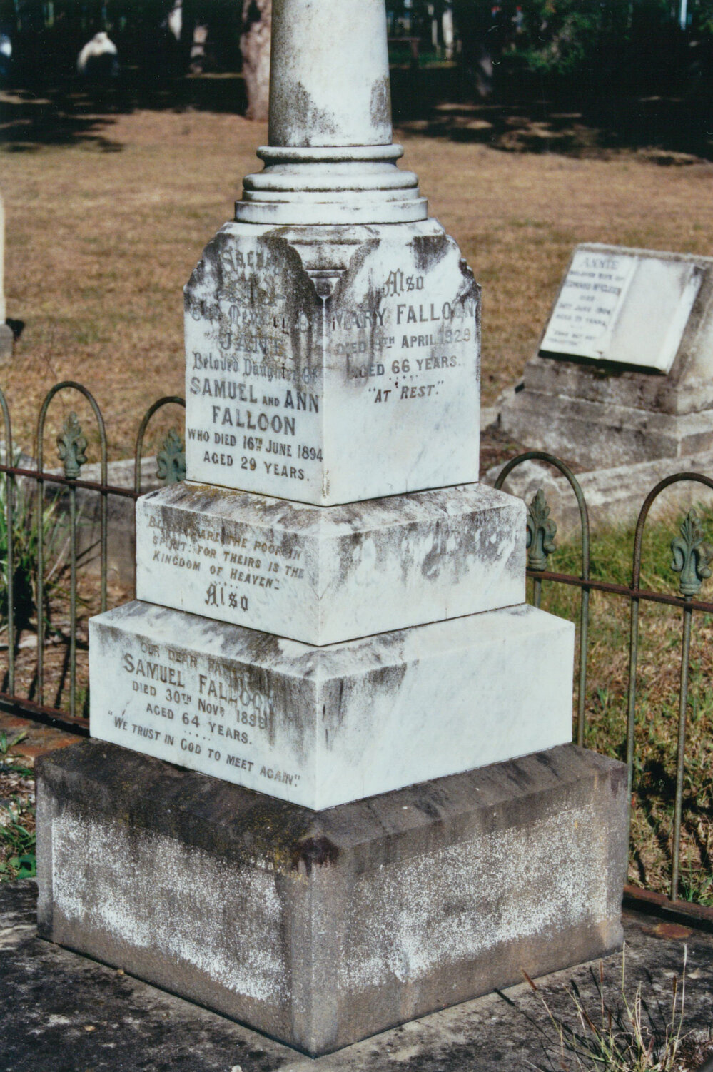Pioneer Cemetery, Albion Park