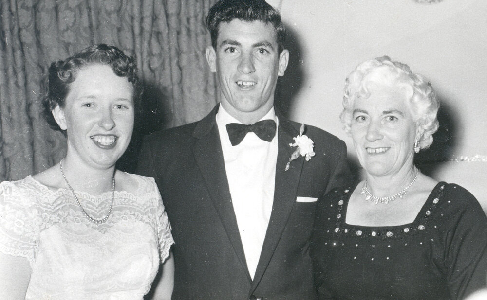Dawn Farmer, Desmond and Essie Stubbs