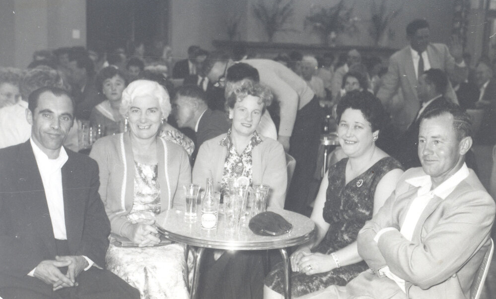 Mario ?, Essie Stubbs, Winifred O'Gorman, Thelma and Ray O'Gorman