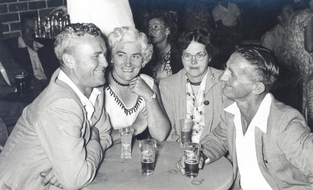 Clive Johnston, Essie Stubbs, Mrs Johnson, Lew Stubbs