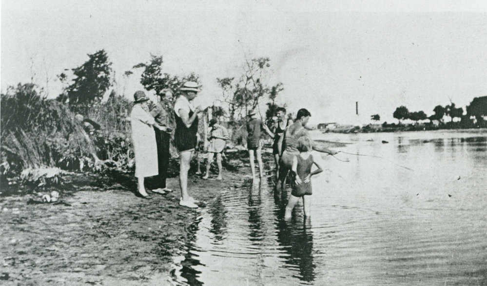 Fishing at Lake Illawarra