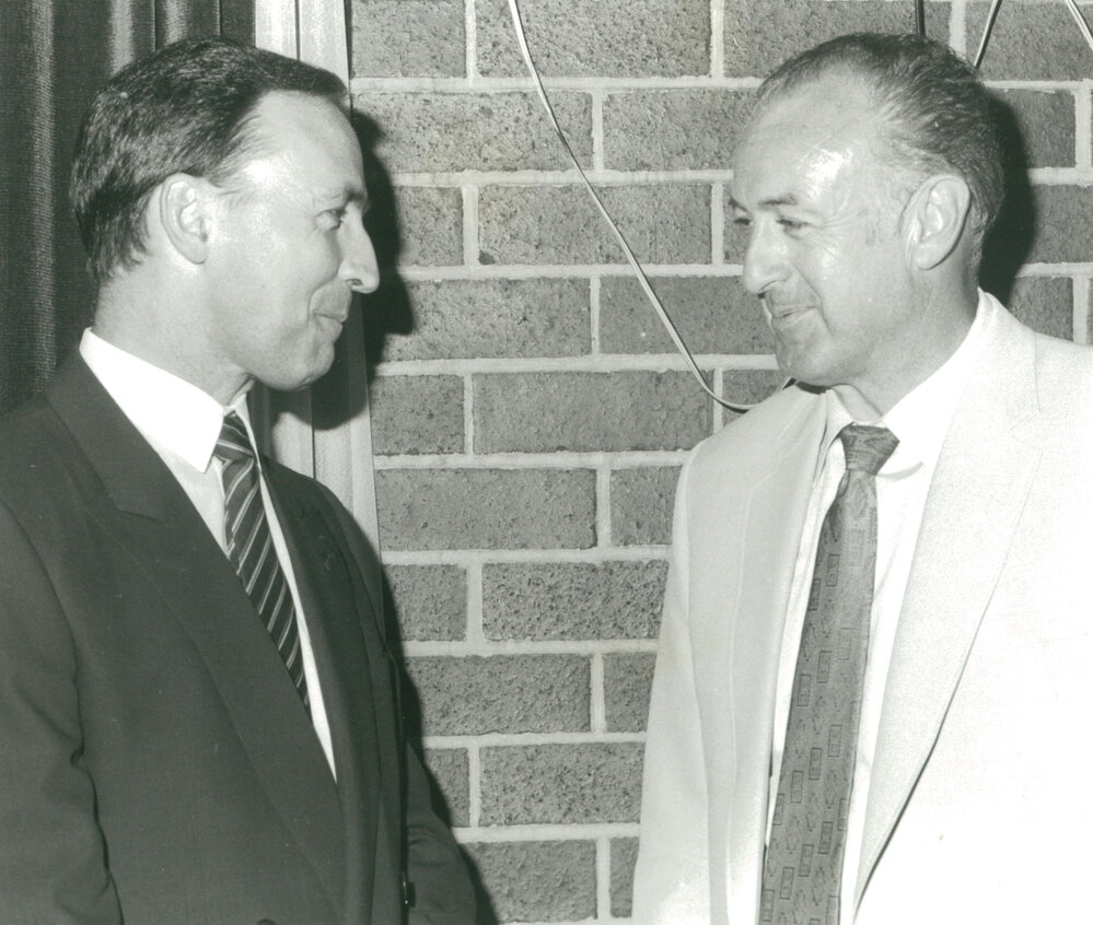 Federal Treasurer Paul Keating and Shellharbour Mayor Bob Harrison