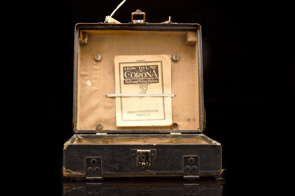 Corona Portable Typewriter - Shellharbour Council