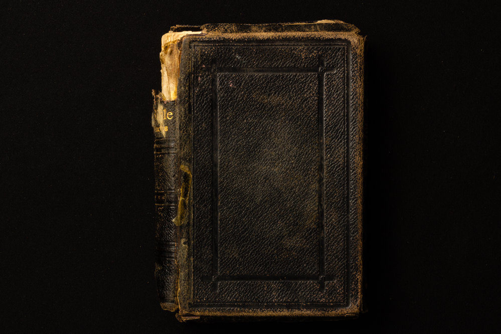 Bible, Prayer Book and Memorabilia - Thomas