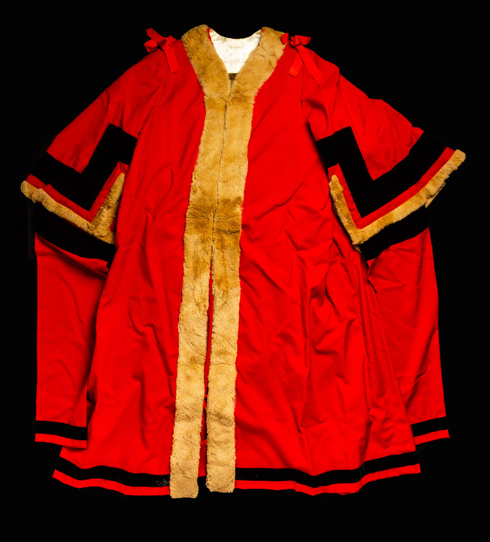 Shellharbour Municipal Council Mayoral Robe