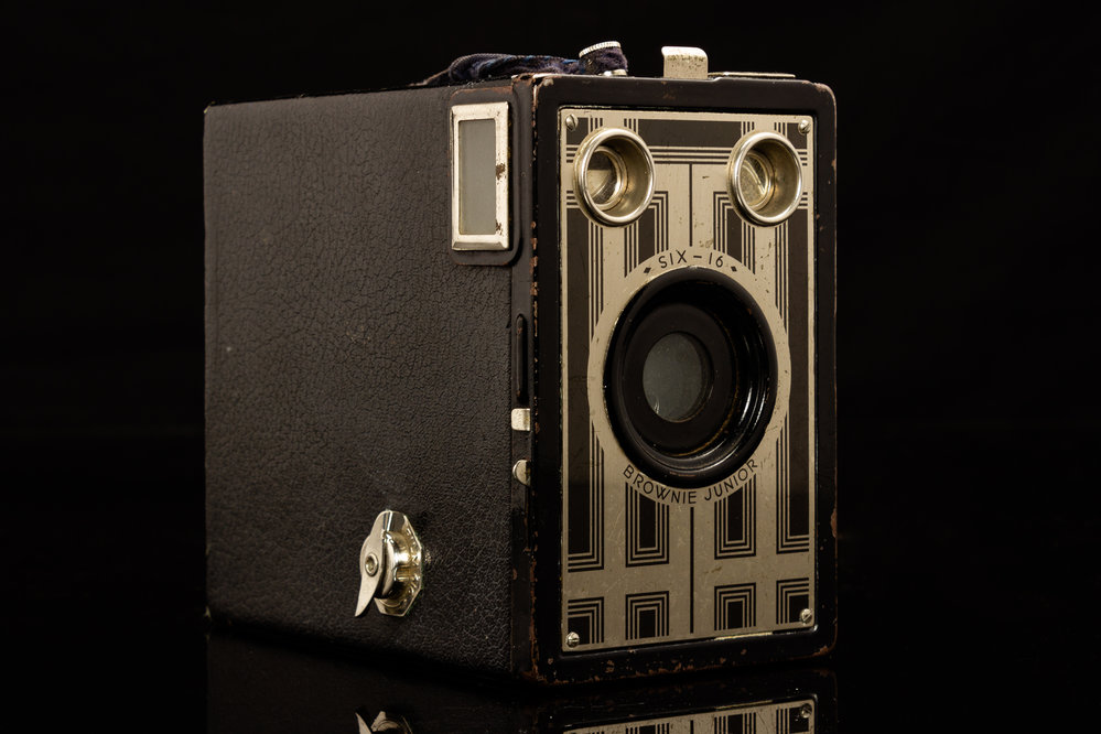 Kodak Six-16 Brownie Junior Camera