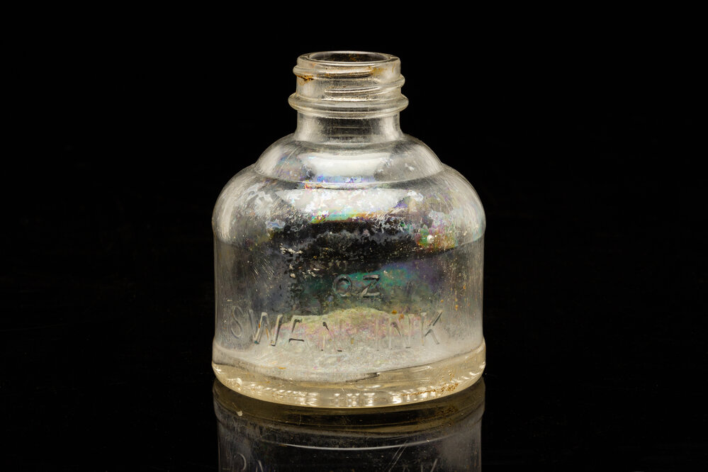 Ink Bottle