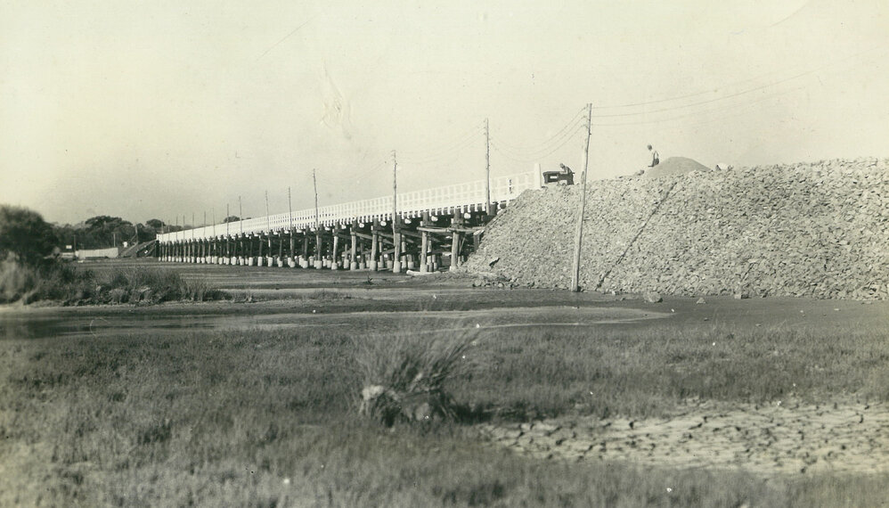 Construction of Windang Bridge