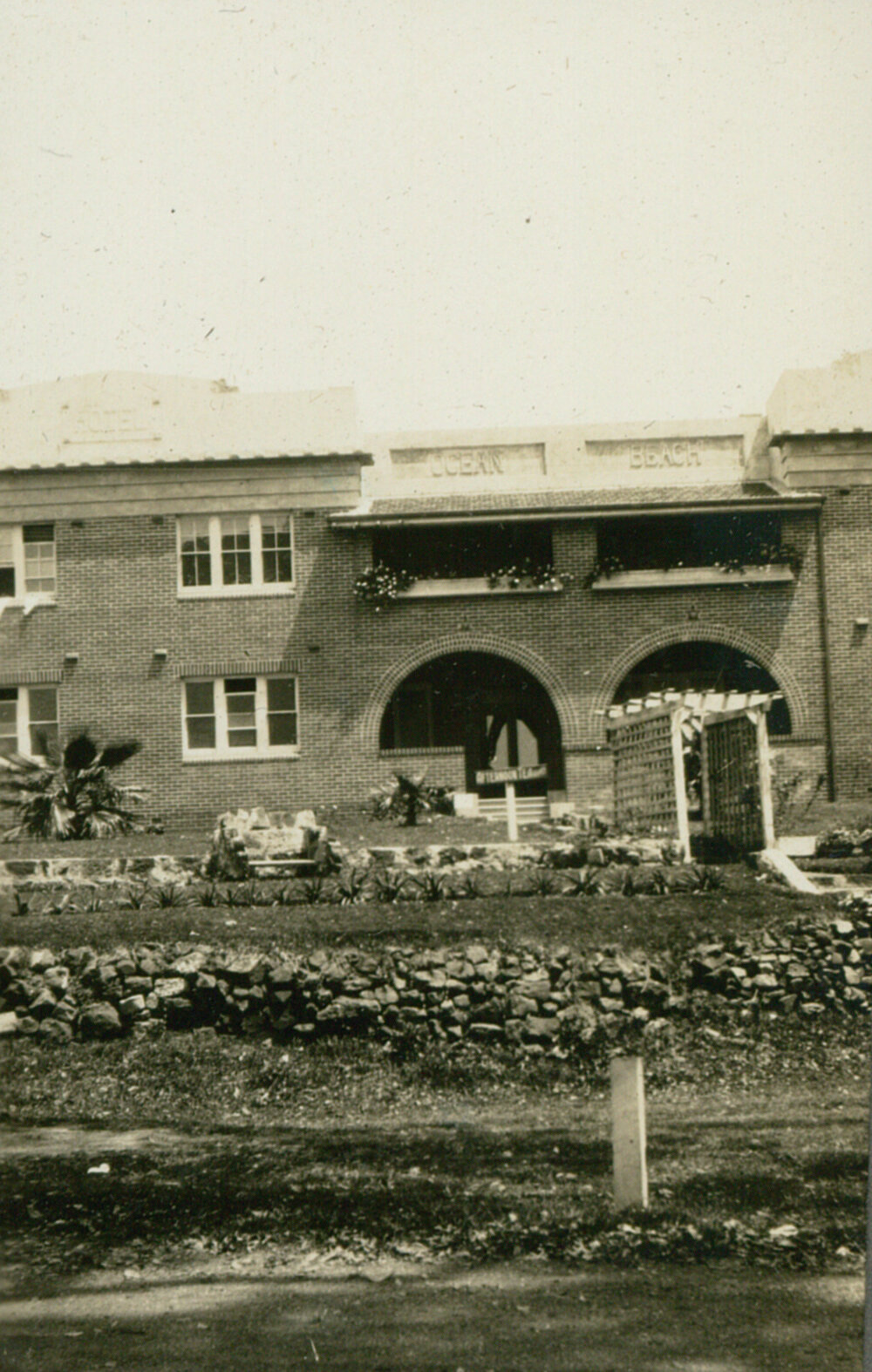 Ocean Beach Hotel