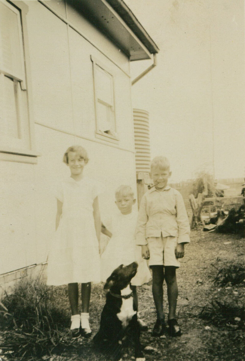 Rakowski Family with Pet Dog
