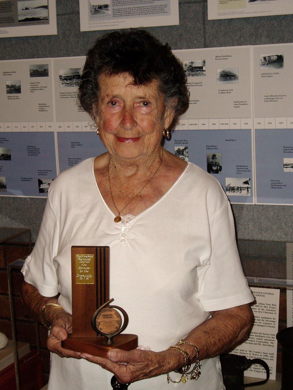Nell Hogan