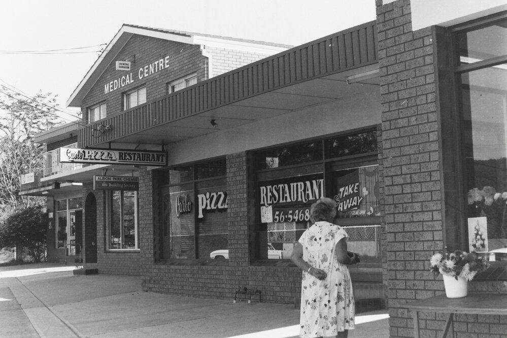 Tongarra Road Shops