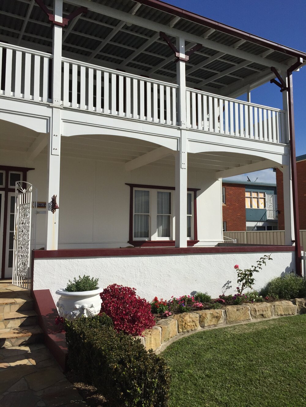 California Guesthouse