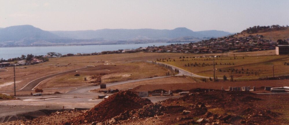 Building Shellharbour Square
