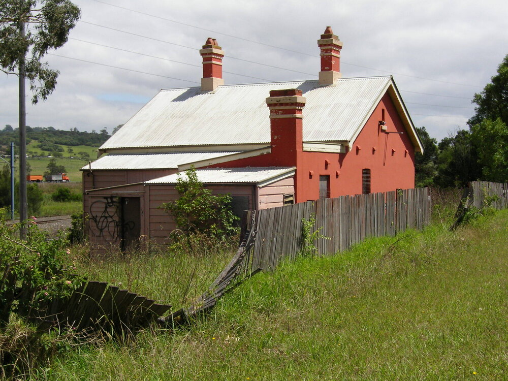 Shellharbour (Dunmore) Railway Station