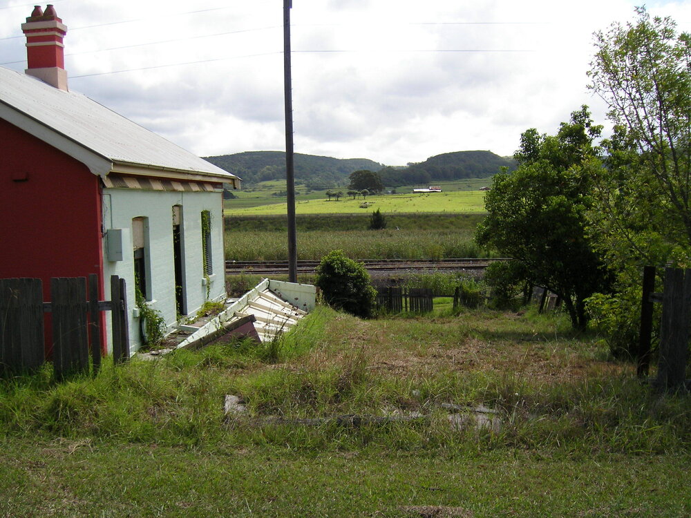 Shellharbour (Dunmore) Railway Station
