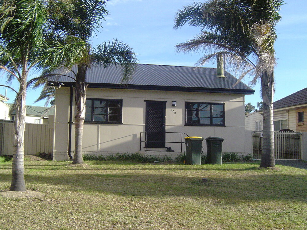 Cottage, Oak Flats