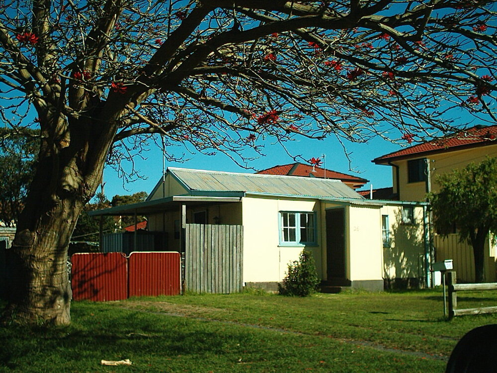 Cottage, Lake Illawarra South