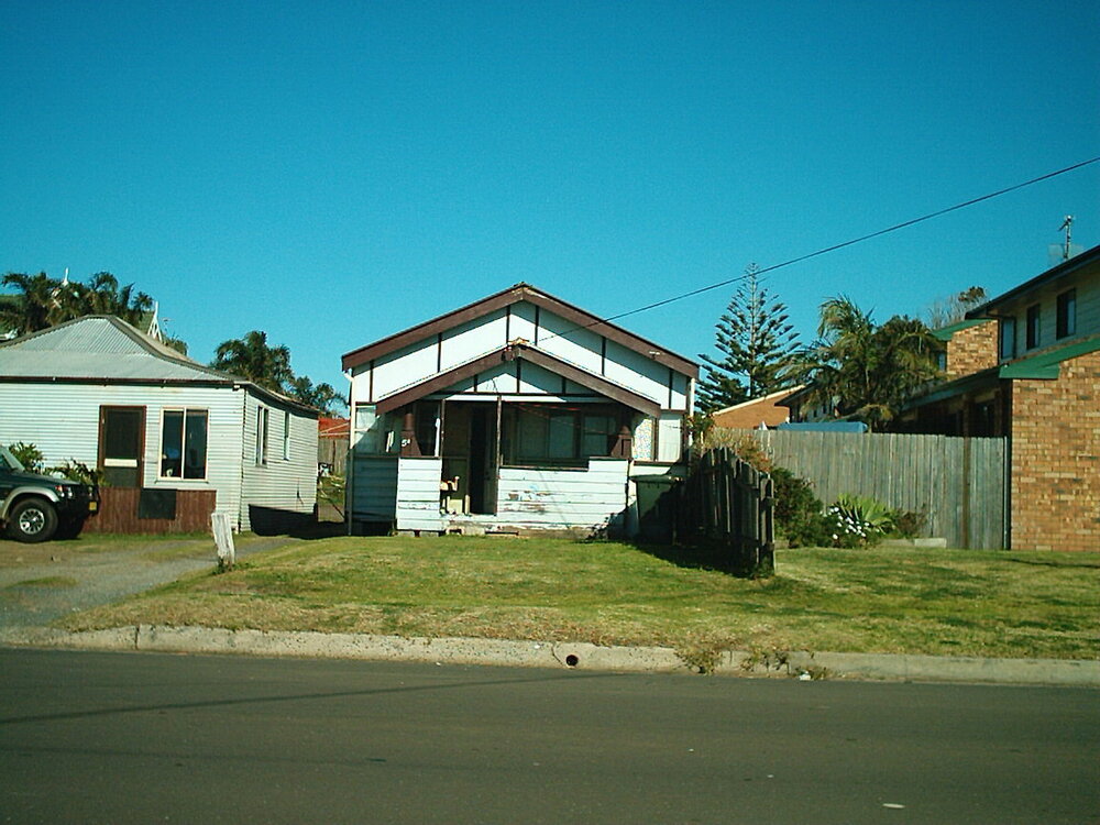 Cottage, Lake Illawarra South