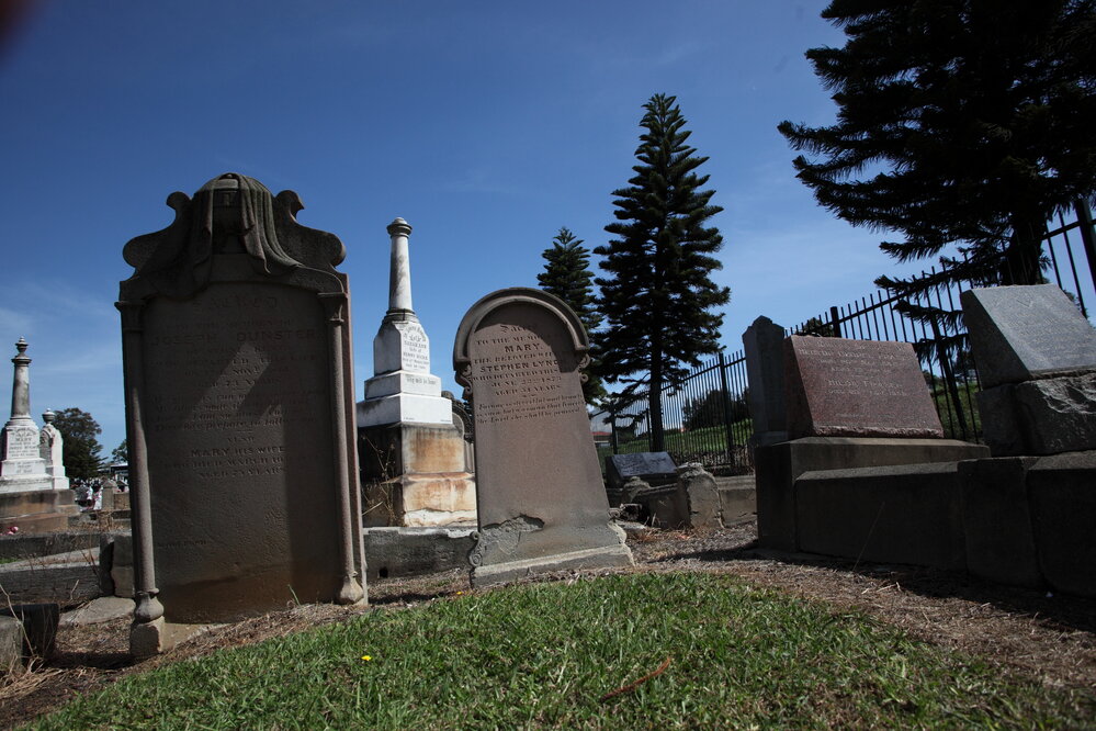 Headstones Shellharbour General Cemetery