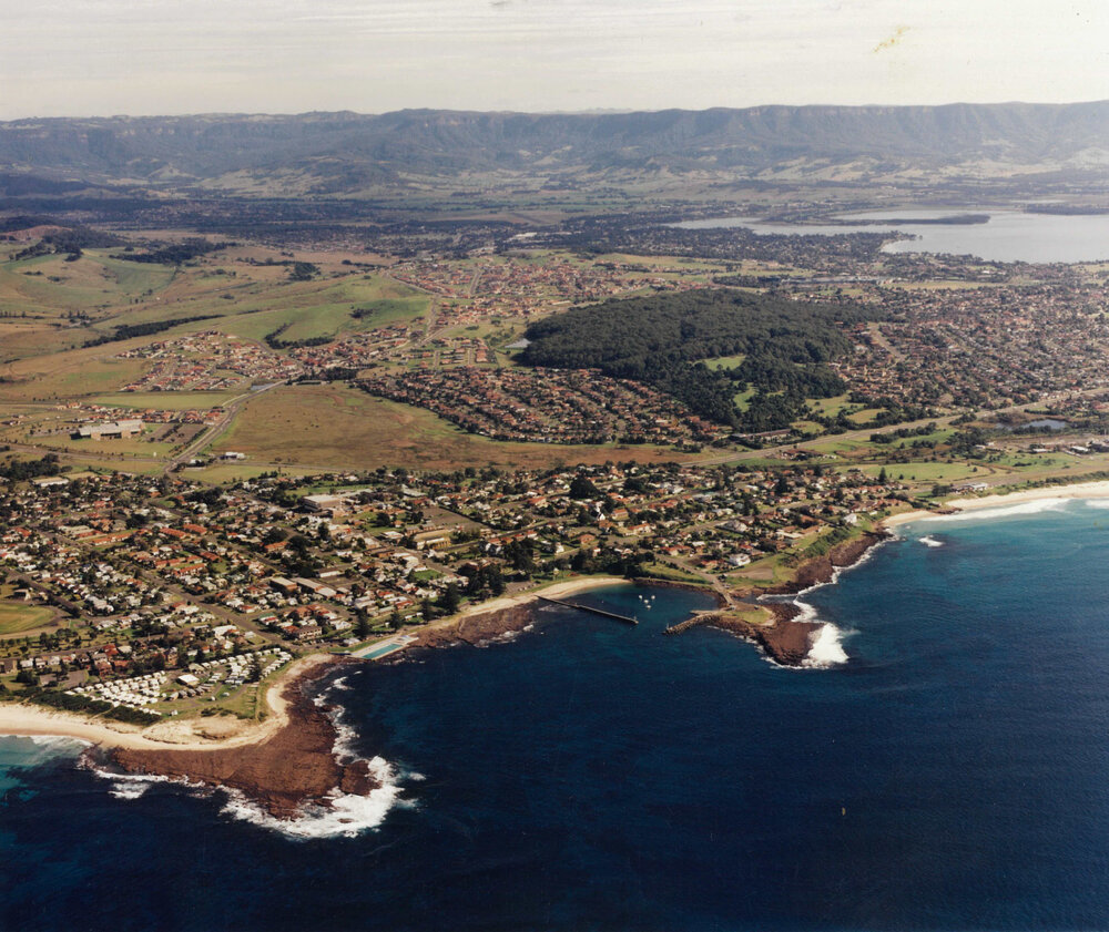 Shellharbour Village