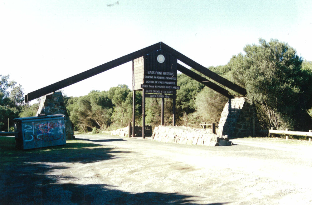 Entrance to Bass Point Reserve