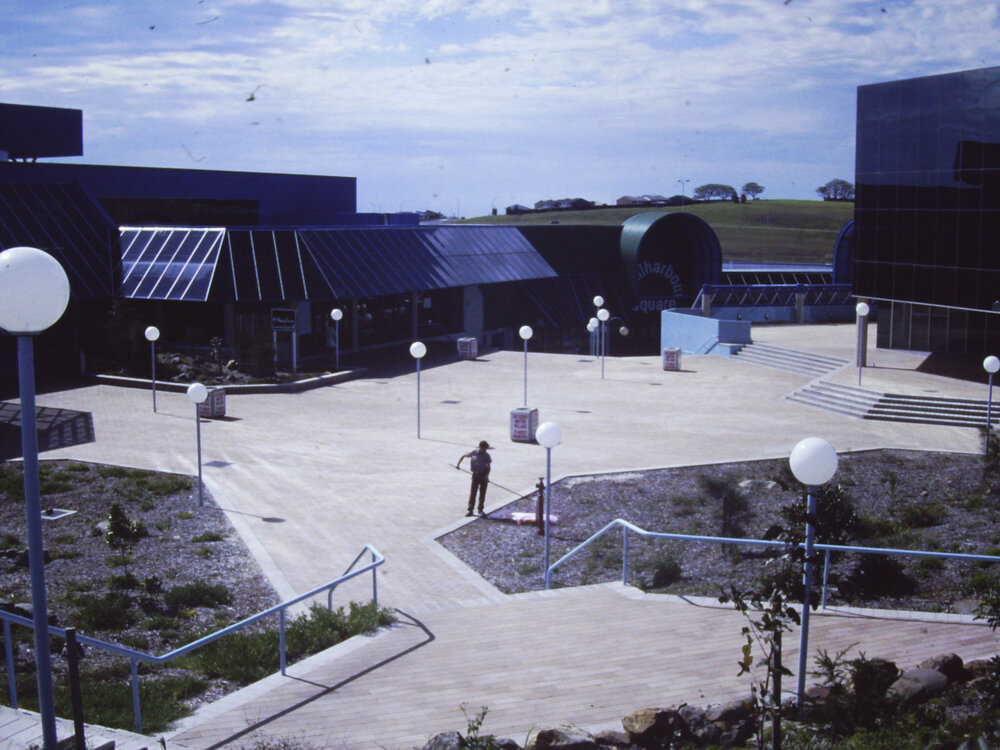 Shellharbour Square Plaza