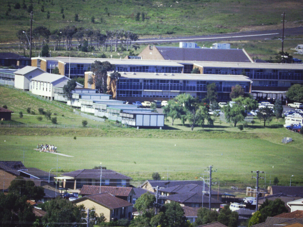 Oak Flats High School