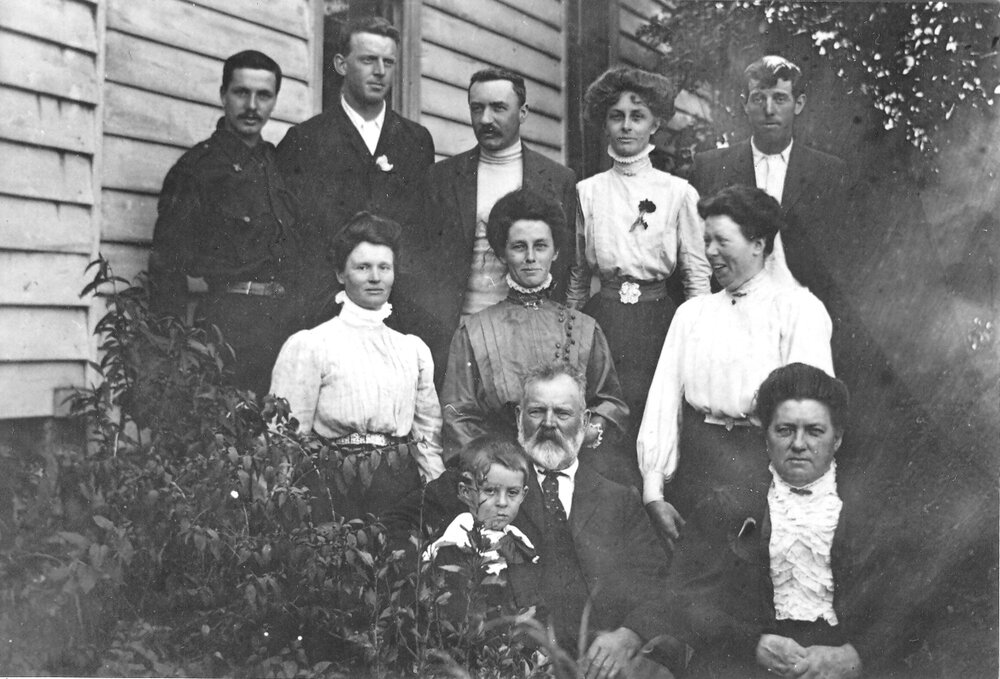 George and Catherine Couch and Family
