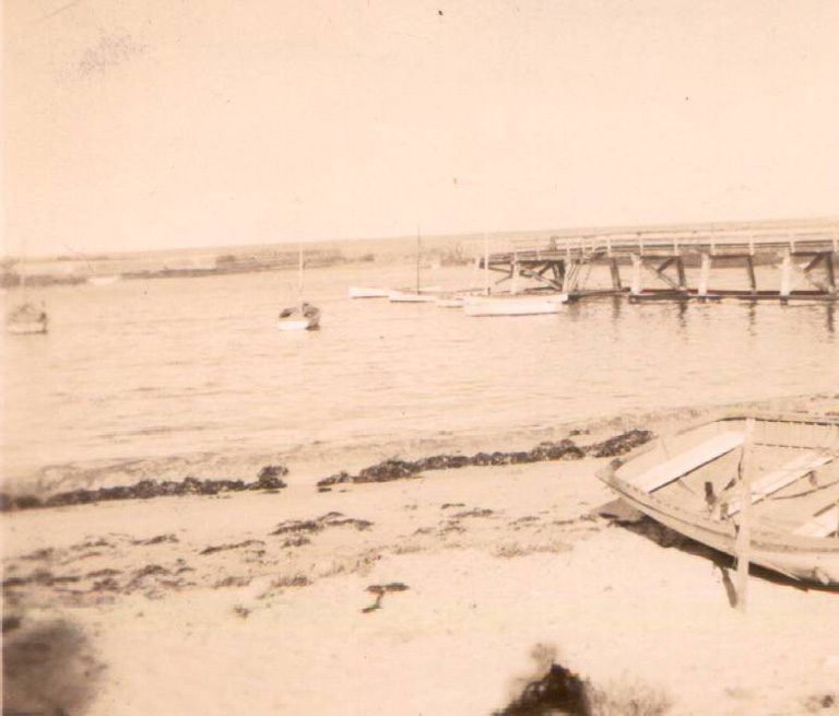Boats in Shellharbour Harbour
