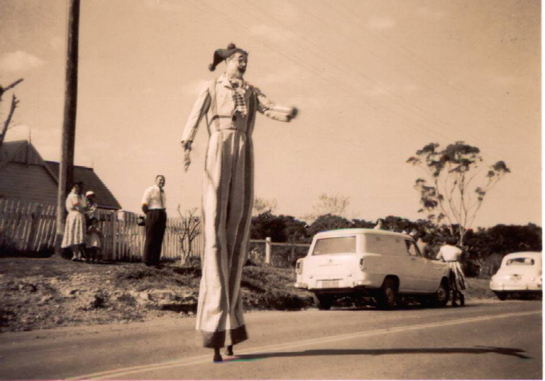 Clown on stilts at the Shellharbour Centenary Parade